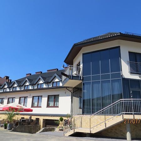 Hotel Pod Chelmem Ropa Exterior foto